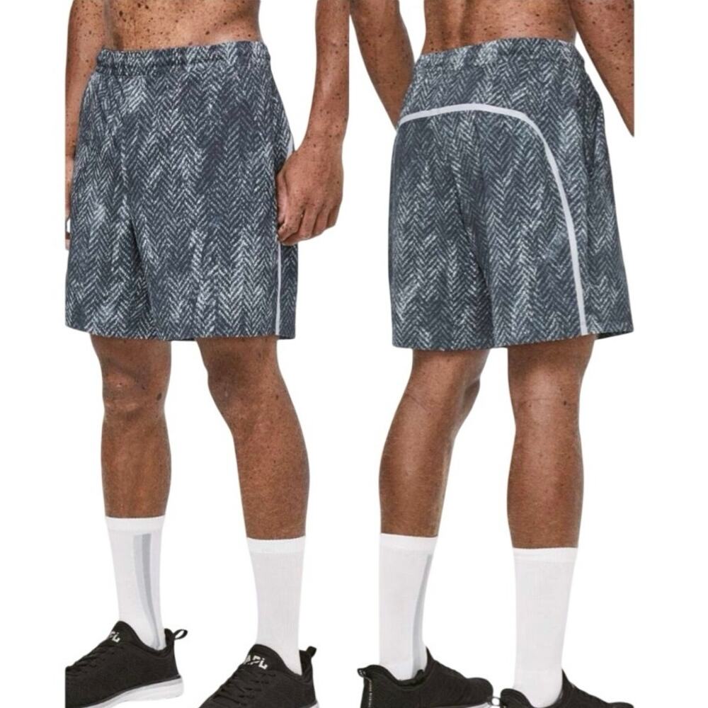 Lululemon size S Pace Breaker Short *Linerless 7" Bleached Herringbone Multi
